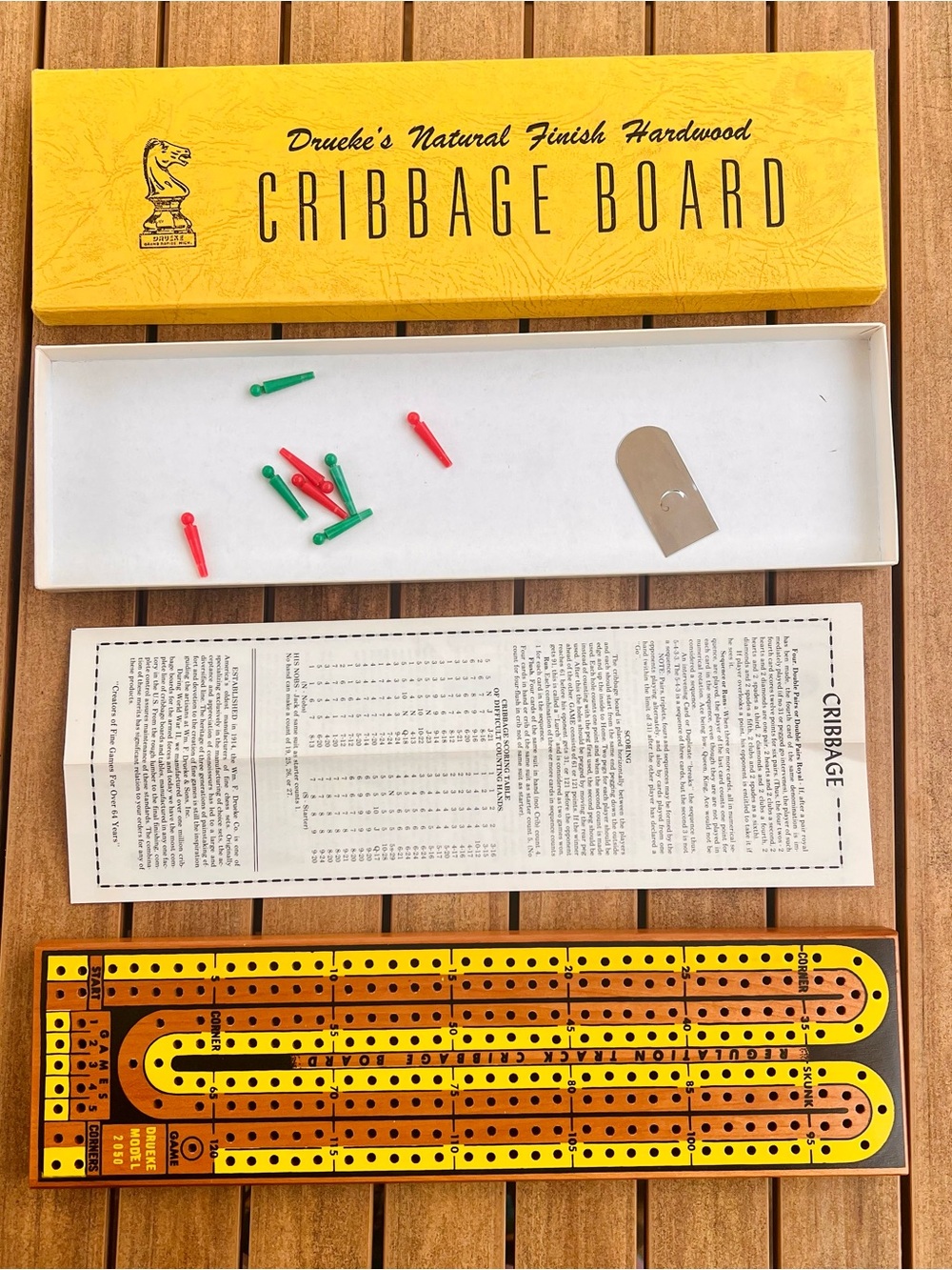 Vintage Drueke Model 2050 Natural Finish Hardwood Cribbage Board Like New